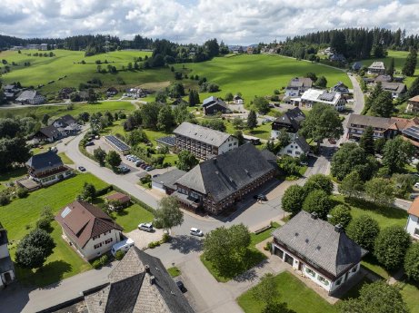 Lenzkirch_Hotel Ochsen © heimatlichter.com (4).jpg