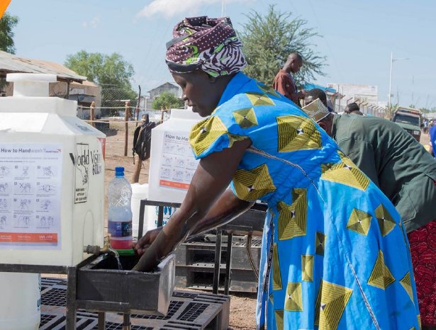 Kakuma-Handwaschstation.jpg