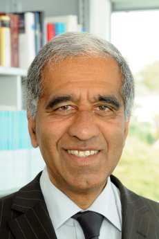 Professor Mojib Latif.jpg