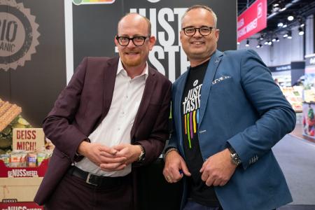 Just Taste GmbH - Wir bringen Umweltschutz, Gesundheit und Farbe auf den Teller