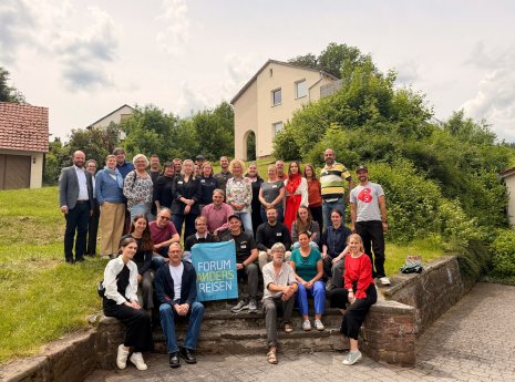 Mitgliederversammlung forum anders reisen 2026_Schloss_Buchenau.JPG