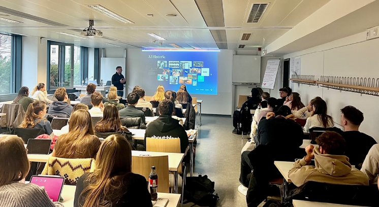 PM_05_2026 - Hochschule stärkt KI-Kompetenzen in der Lehre.jpg