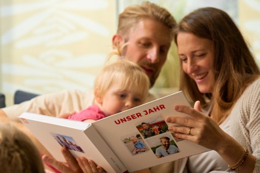CEWE_FOTOBUCH_Jahrbuch.jpg