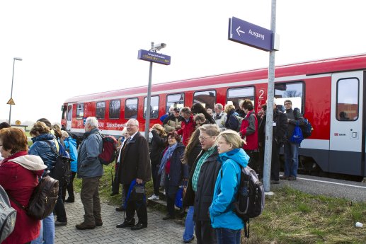 BEG_Bahnpilgern_Ausstieg Heilgenstatt.jpg