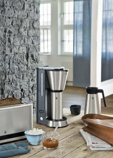 WMF KÜCHENminis® Aroma Kaffeemaschine Thermo to go / "Feinstes Aroma, auch zum Mitnehmen"