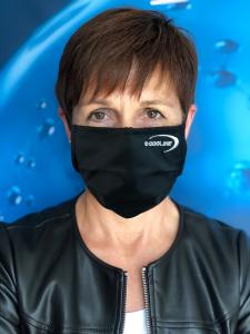 Der aktiv kühlende Maske von E.COOLINE erleichtert das Atmen und verbessert die Konzentration in beheizten Räumen