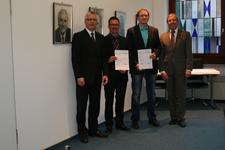 von rechts: Kammerpräsident Alois Jöst mit  Andreas Friedel, Michael Bisson und stv. Hauptgeschäftsführer Christian Berg / Bild: Handwerkskammer Mannheim