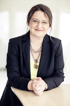Petra Scharner-Wolff, Finanzvorständin Otto Group.jpg