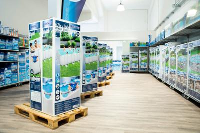3 - Der Bestway Showroom