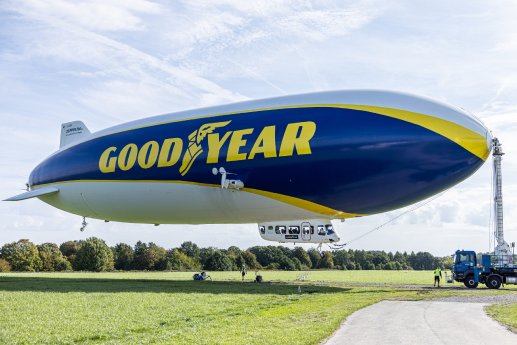 1920_goodyear-blimp_copygoodyear_dennis_daletzki.jpg