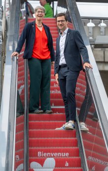 Elke Zimmer_Martin Horn_Rolltreppe Hauptbahnhof ©Patrick Seeger.jpg