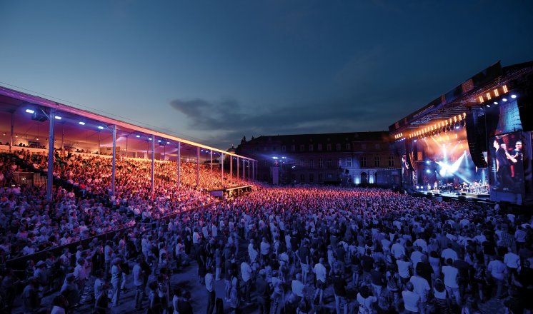 jazzopen_Schlossplatz_c Reiner Pfisterer.jpg