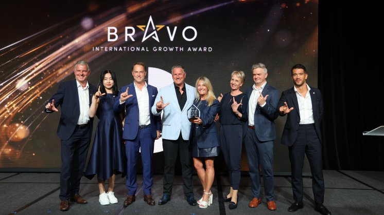Representatives of PM-International with Bravo International Growth Award.JPG