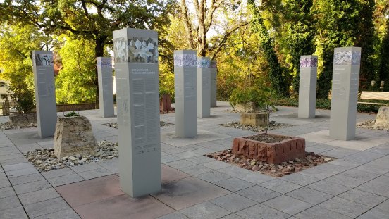 Naumburg__Domgarten__c_Gartenträume_Sachsen-Anhalt_e._V.jpg