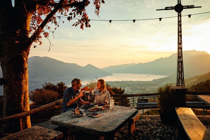 Web Version-Ristorante Al Ritrovo, Aussicht-Switzerland Tourism - Giglio Pasqua.jpg