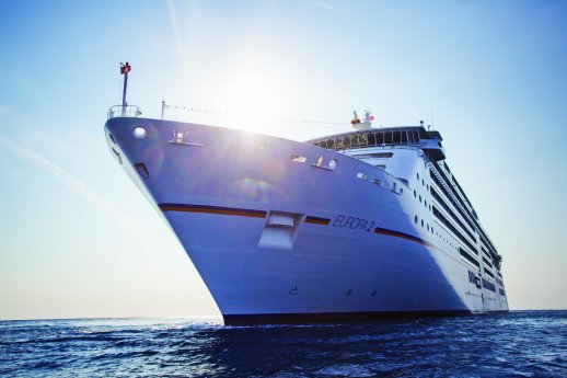 EUROPA 2 Schiff_Bug_01_300dpi.jpg
