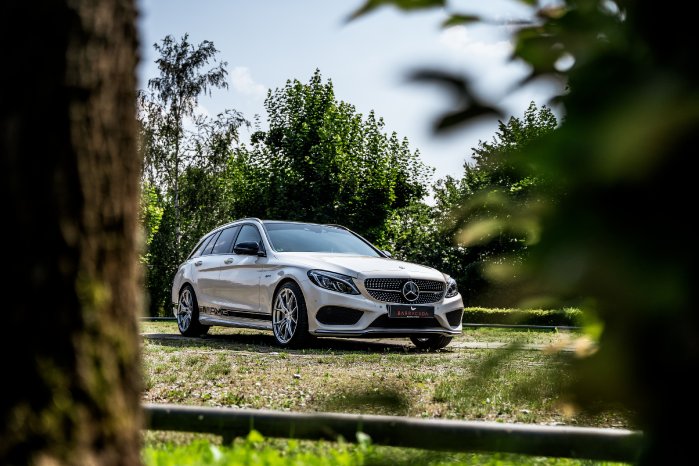 Barracuda_Inferno_Mercedes-AMG_C43_T_S205_02.jpg