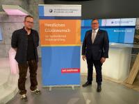 Maximilian Epp im Studio während der virtuellen Meisterfeier / Quelle: Rhein-Neckar-Fernsehen (RNF)