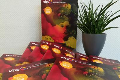 Programmheft 1 18 / Foto: Tatjana Stiller, vhs
