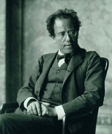 Photo_of_Gustav_Mahler_by_Moritz_Nähr.jpg