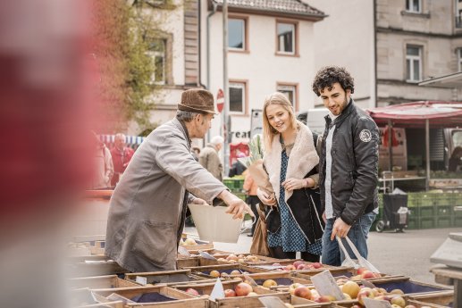 Konstanz-Wochenmarkt-16_Fruehling_Copyright_MTK-Dagmar-Schwelle.jpg