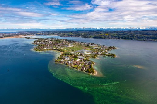 konstanz-bodensee-untersee-reichenau-alpen-luftbild-01-copyright-mtk-achim-mende-1600x1067.jpg