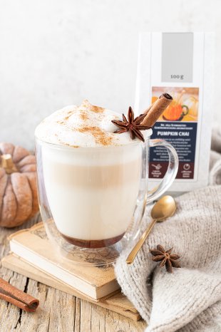 Pumpkin-Chai-Latte.jpg