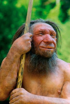 Neanderthaler_Rekonstruktion_Bild_Neanderthalmuseum_Mettmann.jpg