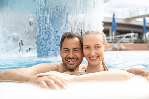 KissSalis_Therme_aussen_mgo_high_9573.jpg