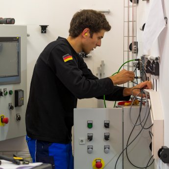 stefan-lamminger-elektroniker-automatisierungstechnik-gesamtmetall-worldskills-germany-2.JPG