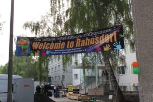 Banner-Unterstuetzerkreis-Rahnsdorf-2015_Katrin-Dietl-300x200.jpg