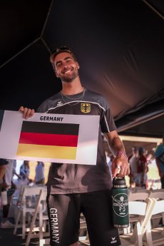 Surfteam%20Germany%20E.JPG&fileId=1850945&x=1920&y=1080&a=true&etag=def15107b7f4b9b21048043feab1ba21