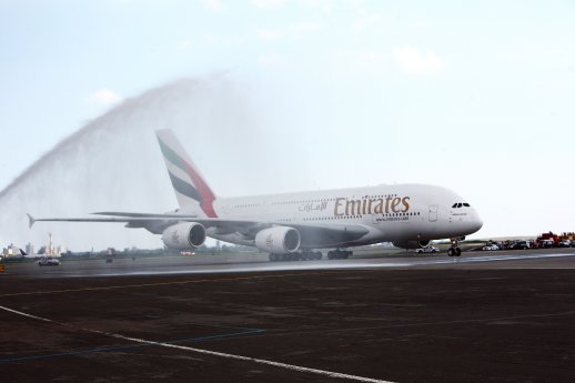 2018-08-01_Erstflug_der_Emirates_A380_Credit_Emirates.jpg