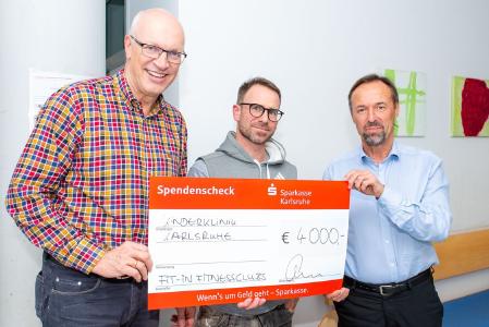 v.l.n.r.: Prof. Dr. Peter Schmittenbecher, Steffen Werner und Prof. Dr. Joachim Kühr (Bild: Markus Kümmerle)