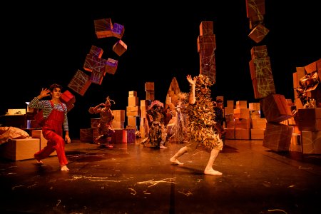 Szene aus dem Ballett "Maxis wundersame Welt" von Tiago Manquinho, Copyright: Peter van Heesen