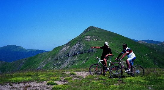 Mountainbiken im Apennin.jpg