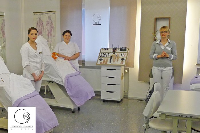 Kosmetikschule Schäfer 010 - Infotag 2015 - Ausbildung Kosmetikerin.jpg