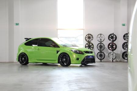 Schmidt-Felgen und weitere Veredlungen für den Ford Focus RS