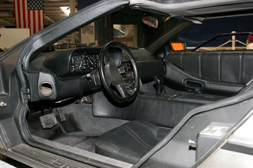 DeLorean-DMC-12e.jpg