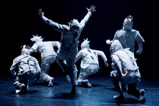 BLKDOG_6 ©Camilla Greenwell.jpg