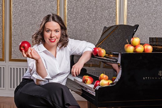 Schneewittchen_Pressefoto_quer ©Kirsten Nijhof.jpg