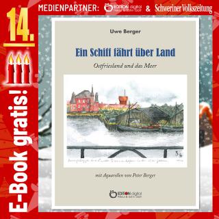 Ein Schiff fährt übers Meer
