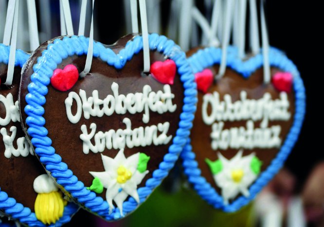 Lebkuchenherz-Deutsch-Schweizer-Oktoberfest-Konstanz.jpg