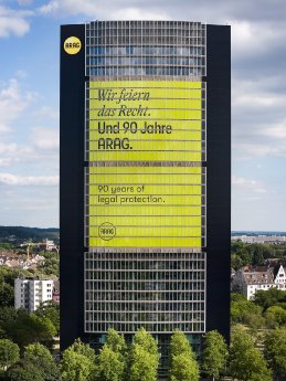 05_ARAG_Tower_90-Jahre.jpg