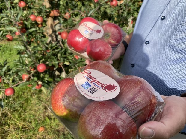 PM_2025-09_15_Verkaufsstart-allergikerfreundliche-Äpfel_Hochschule-Osnabrück_02.JPG