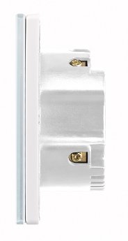NX-4506_04_Luminea_Home_Control_Touch-Dreifach-Lichtschalter_LHC-103.on._Amazon_Alexa_und_G.jpg