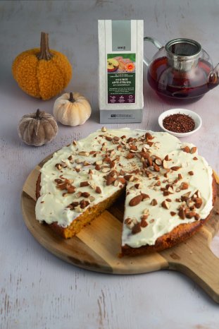 TeeGschwendner_ Kuerbis Apfelkuchen mit Rooibos.jpg