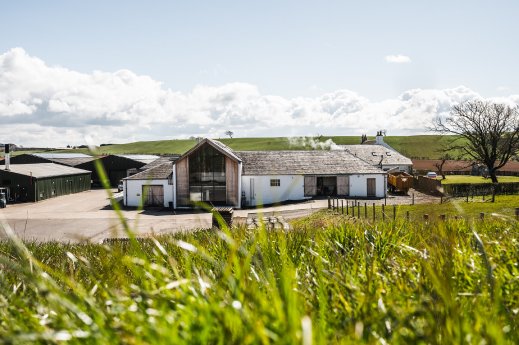 Lochlea Distillery 01.jpg