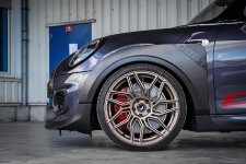 Optimierte Krawallbüchse: MINI John Cooper Works GP auf Barracuda Dragoon