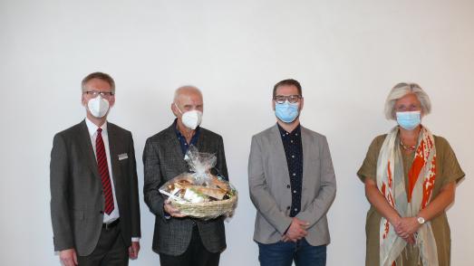 von rechts nach links: Stefanie Krüger, Martin Girke, Jürgen Hollick, Dr. Stefan Raueiser